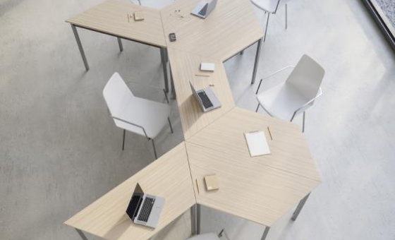 TABLES TRAPEZOIDALES